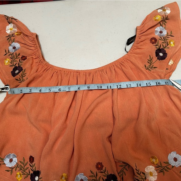 FOREVER 21 Burnt Orange Off the Shoulder Floral Design Crop Top Blouse Medium - Picture 11 of 13